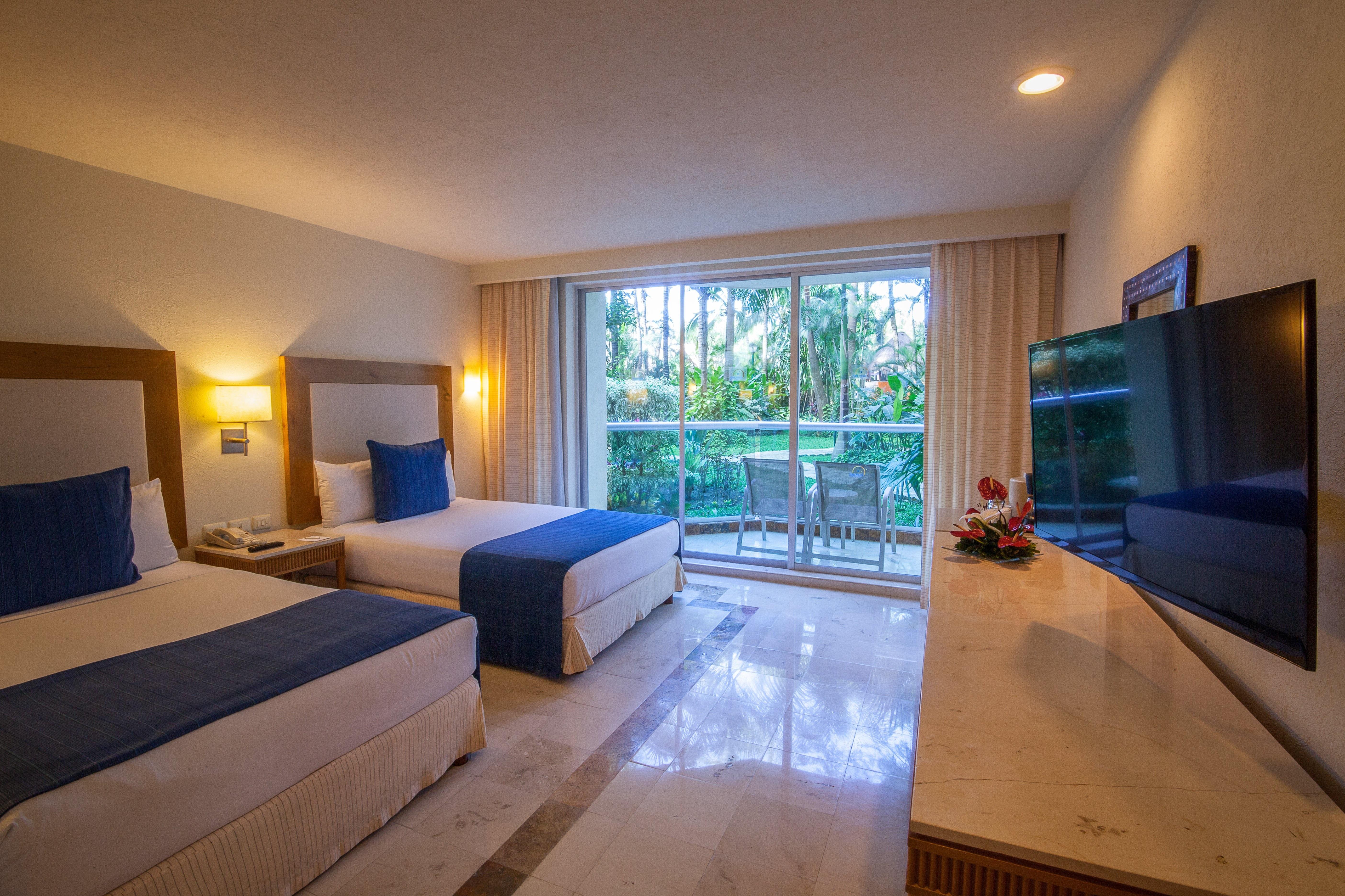 Grand Park Royal Cozumel Exterior foto Junior Suite