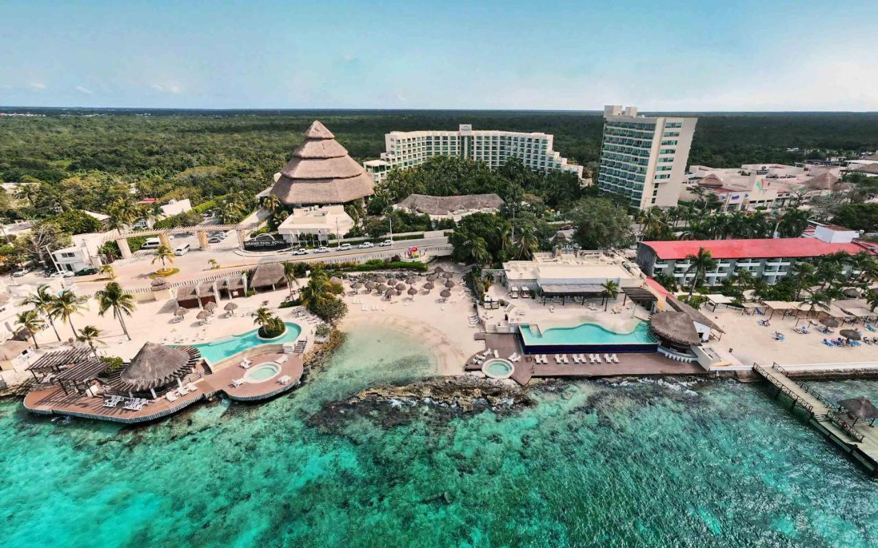 HOTEL GRAND PARK ROYAL COZUMEL 5* (México) - de R$ 923 | iBOOKED